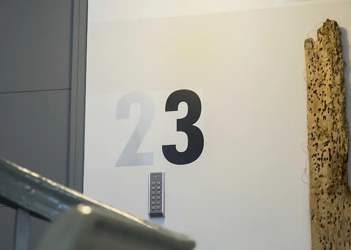 スマートアパート シェルブール 3* シェルブール・アン・コタンタン