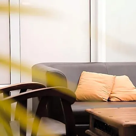 瑟堡智能公寓式酒店（指南针） 3* 瑟堡